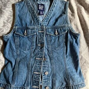 Authentic Vintage Y2K 2001 GAP Blue Denim Vest